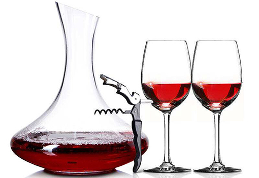  红酒杯生产的工艺有这两种
